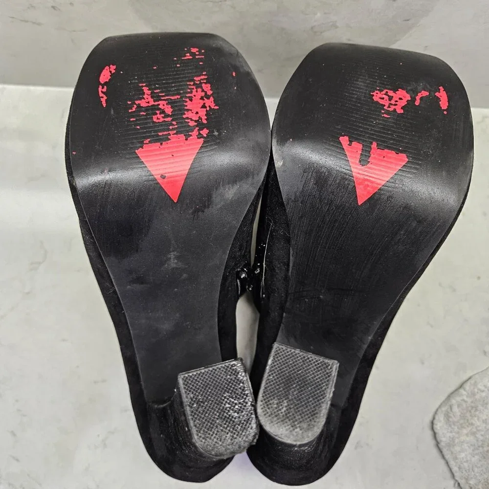 Luichiny Black Faux Suede "Mighty Miss" Platform Block Heel Stud Boots - size 9 - Picture 7 of 7